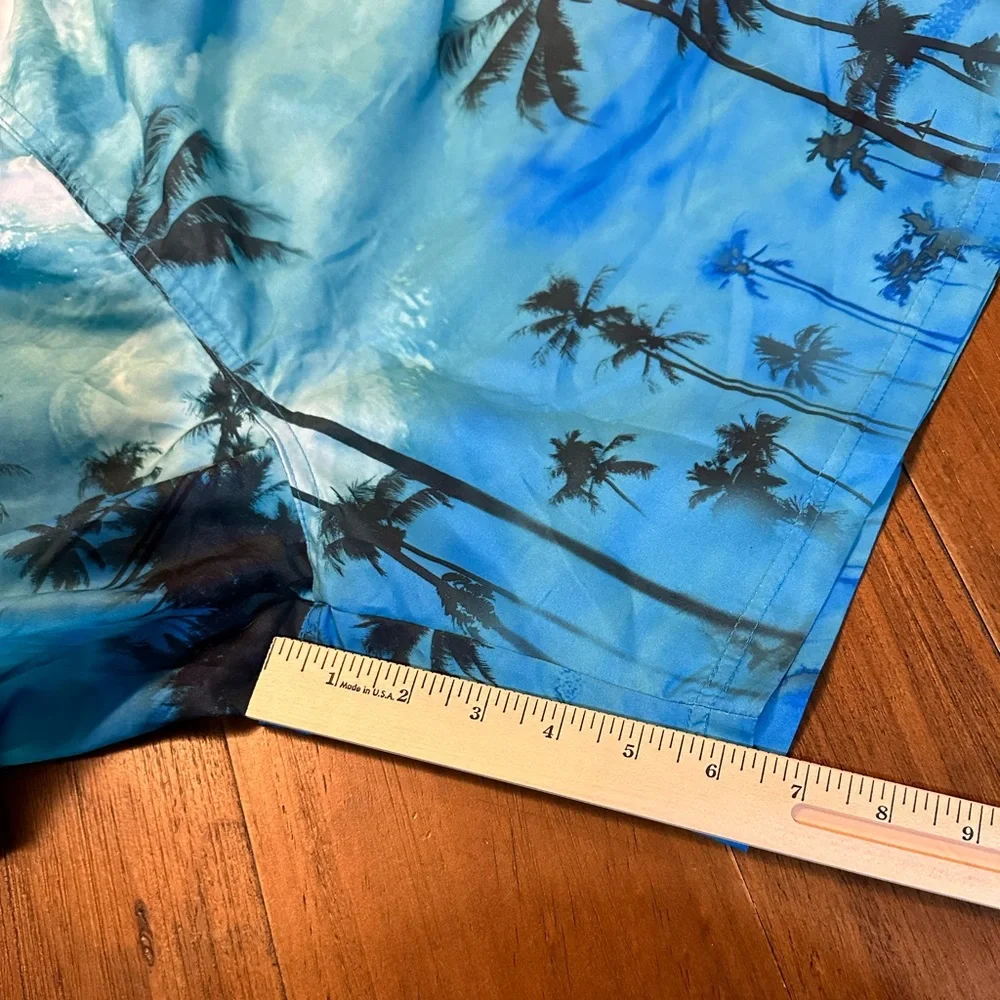 Men’s Veccoberry swim trunks, blue with palm trees ‎ size XXL